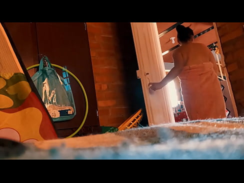 ❤️ Frændi minn fylgir mér inn í sturtu, hann ríða mér á meðan ég fer í sturtu. ☑ Klám hjá okkur is.niceporn.ru ﹏